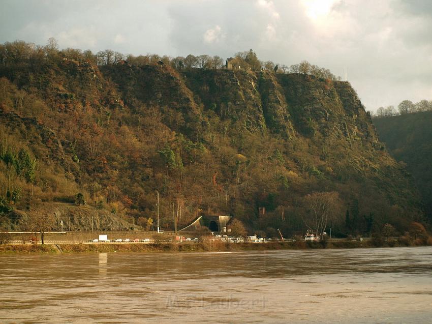 Schiff gesunken St Goarhausen Loreley P253.jpg